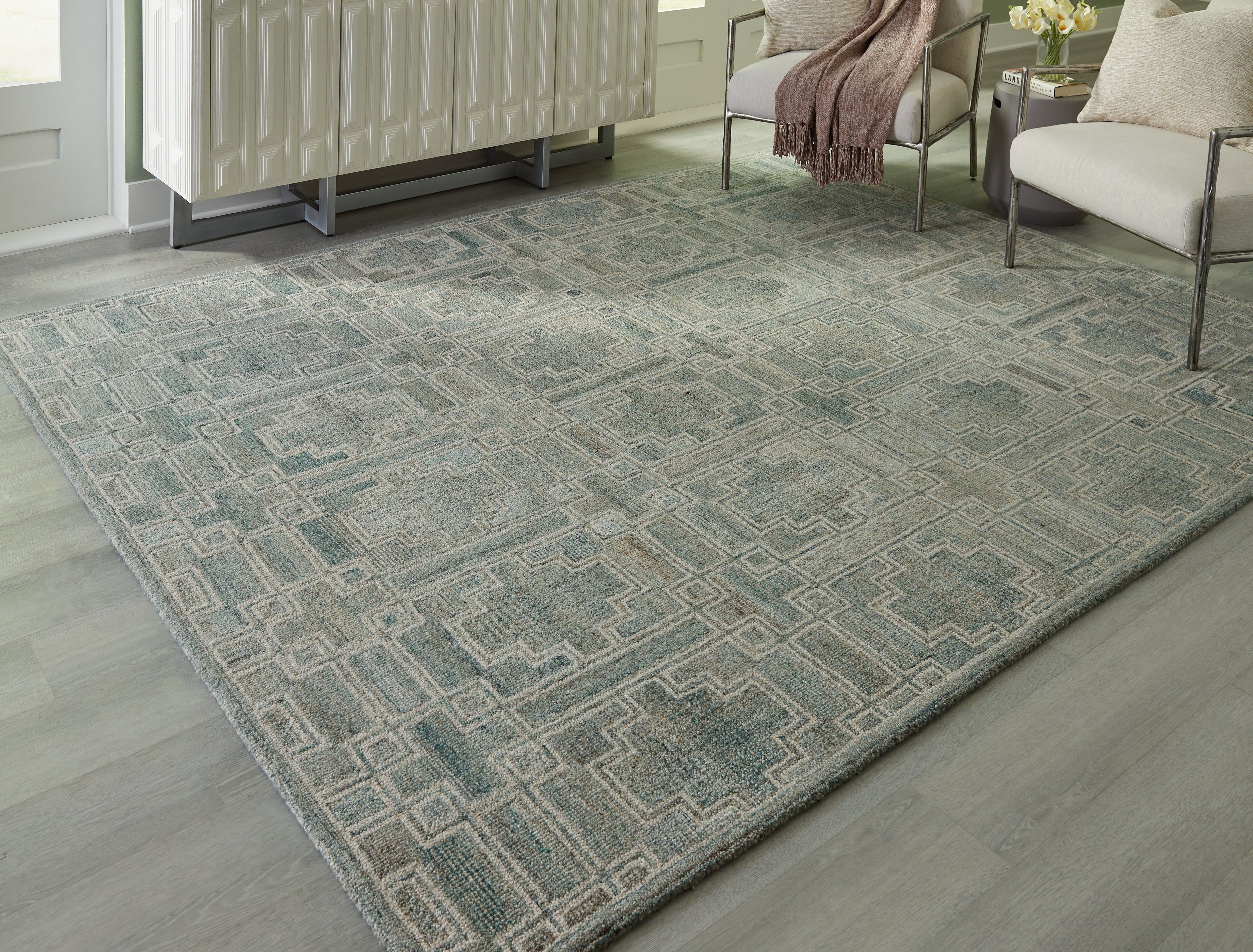 Tampa Furniture Outlet Lutz - Ashley Furniture - Jossland Rug - 8' x 10' Rug / Green/Ivory - R406911