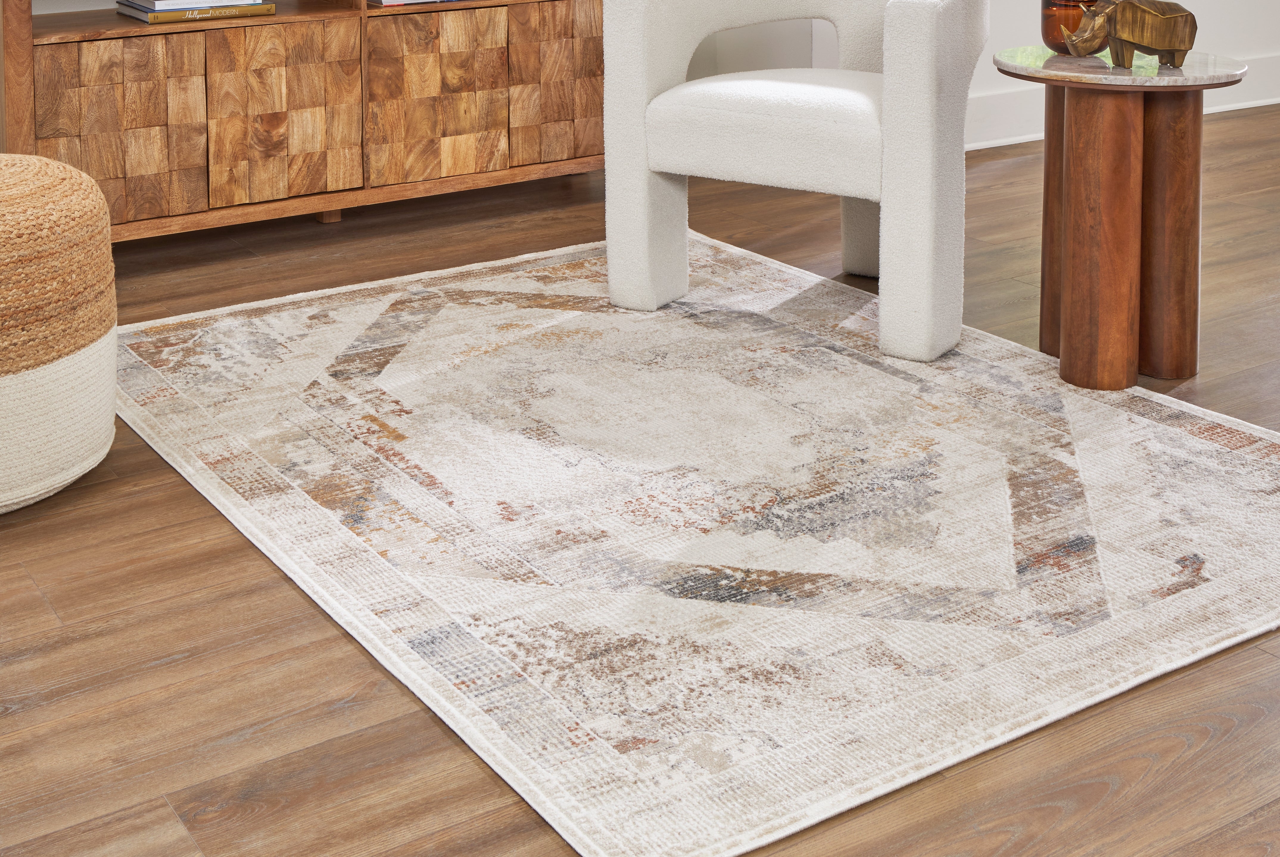 Tampa Furniture Outlet Lutz - Ashley Furniture - Varnwood Rug - 5' x 7' Rug / Multi - R407032