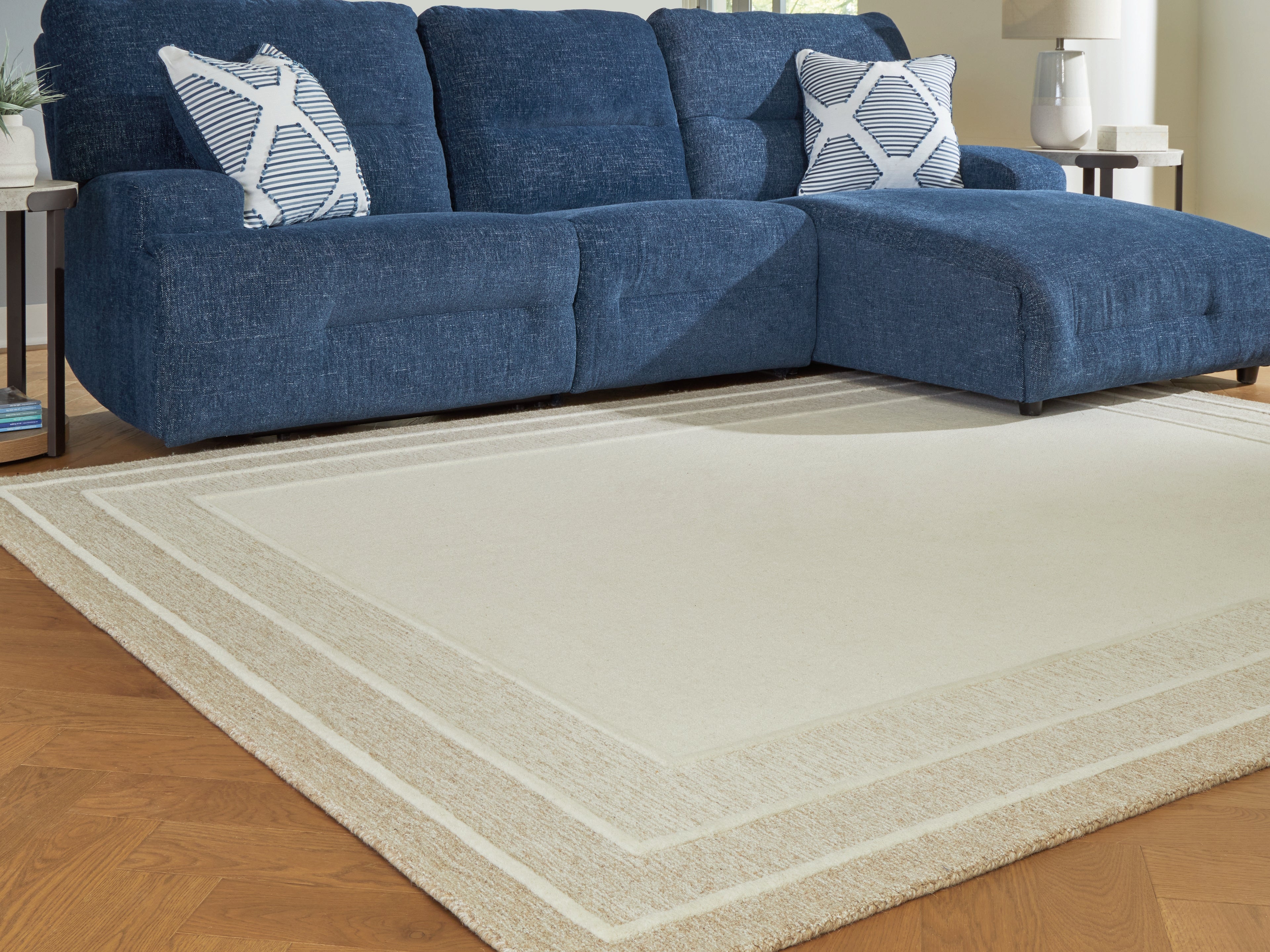Tampa Furniture Outlet Lutz - Ashley Furniture - Teelgan Rug - Large Rug / Ivory/Tan - R407311