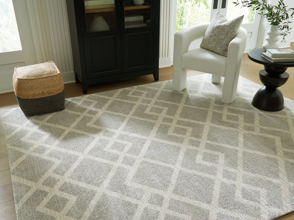 Tampa Furniture Outlet Lutz - Ashley Furniture - Unawick Rug - Large Rug / Gray/Ivory - R407331