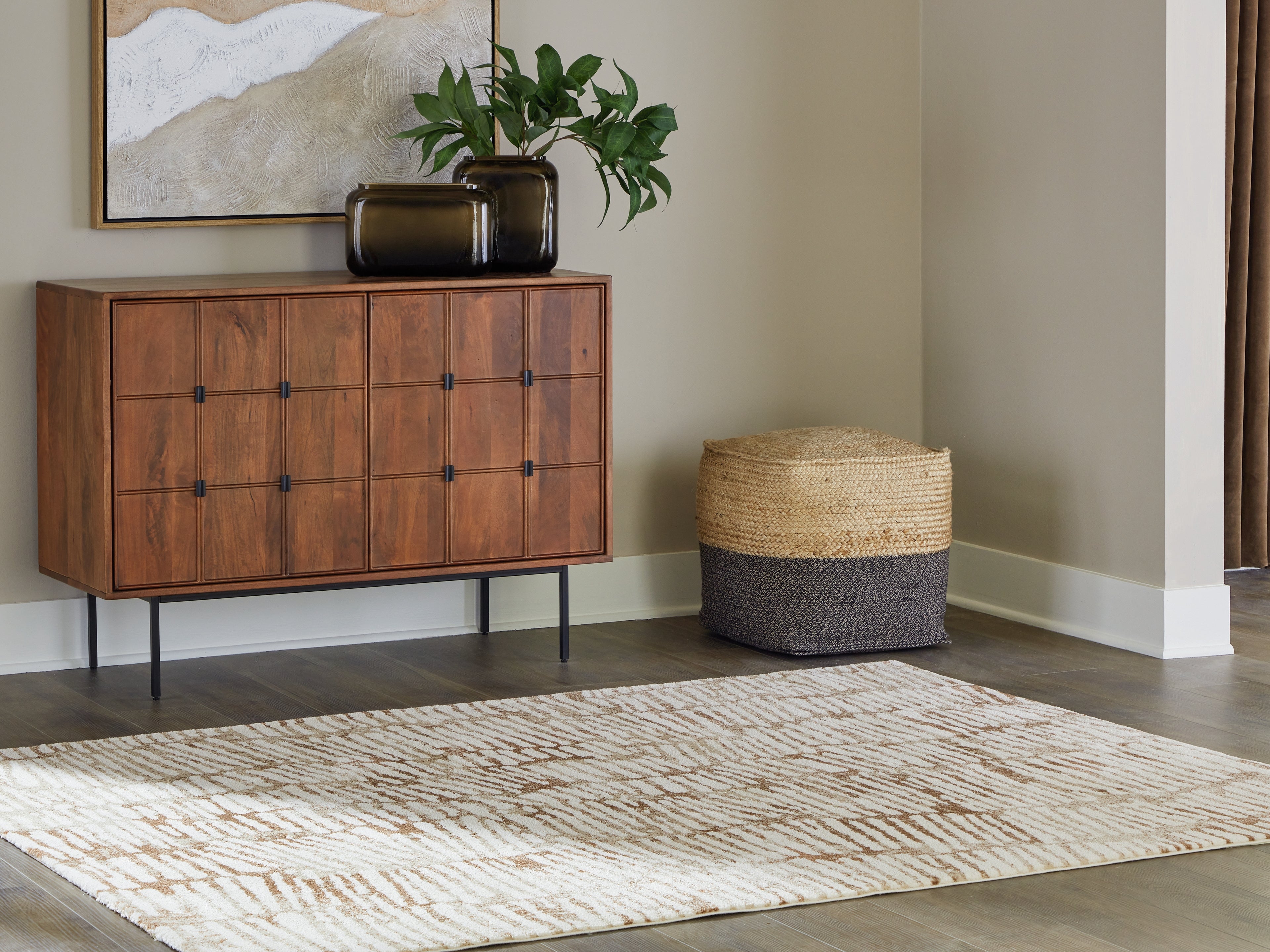Tampa Furniture Outlet Lutz - Ashley Furniture - Uduak Rug - Medium Rug / Cream/Tan/Rust - R408112