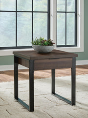 Tampa Furniture Outlet Lutz - Ashley Furniture - Wickman Falls End Table - Square End Table - T318-2