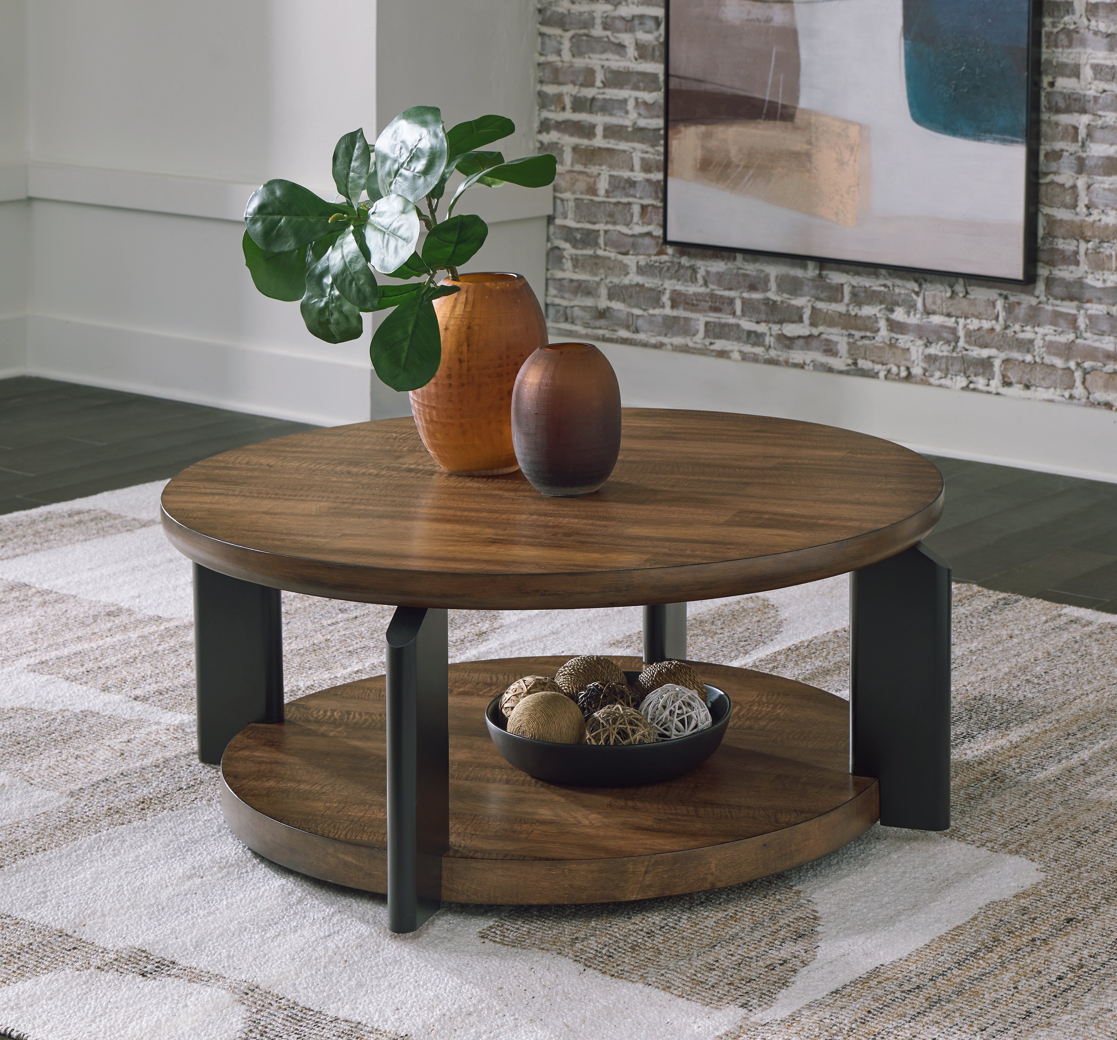 Tampa Furniture Outlet Lutz - Ashley Furniture - Kraeburn Coffee Table - Round Cocktail Table / Brown/Black - T624-8