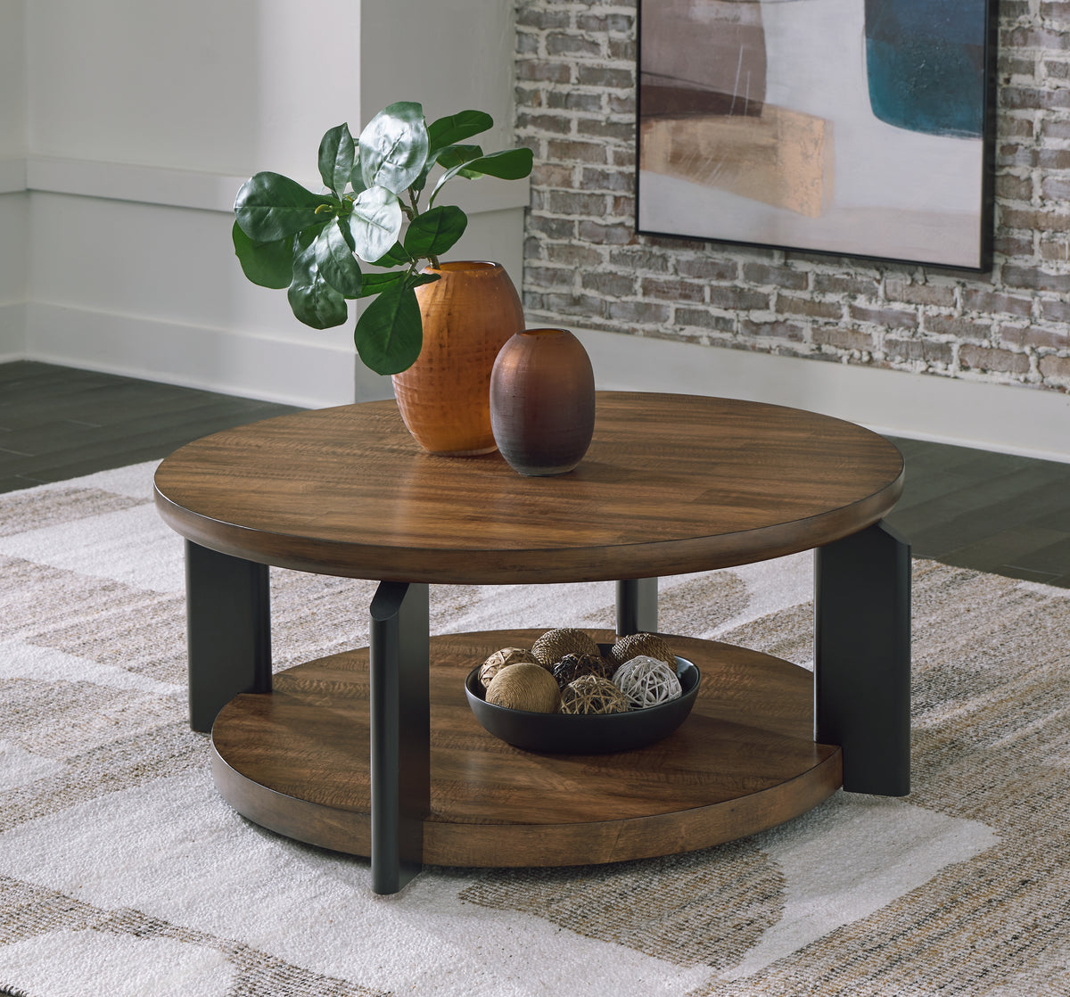 Tampa Furniture Outlet Lutz - Ashley Furniture - Kraeburn Coffee Table - Round Cocktail Table / Brown/Black - T624-8