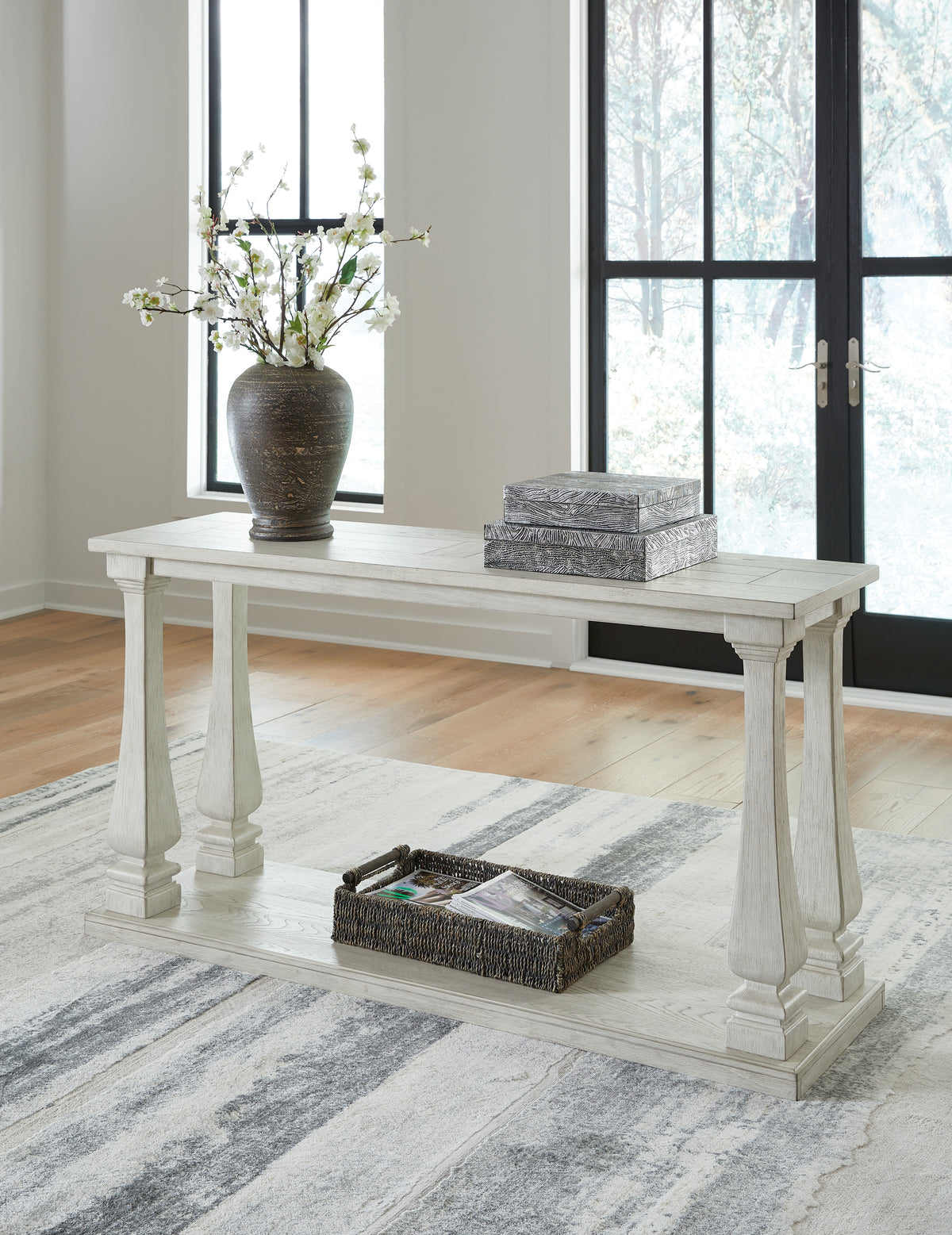 Tampa Furniture Outlet Lutz - Ashley Furniture - Arlendyne Sofa Table - Sofa Table / Antique White - T747-4