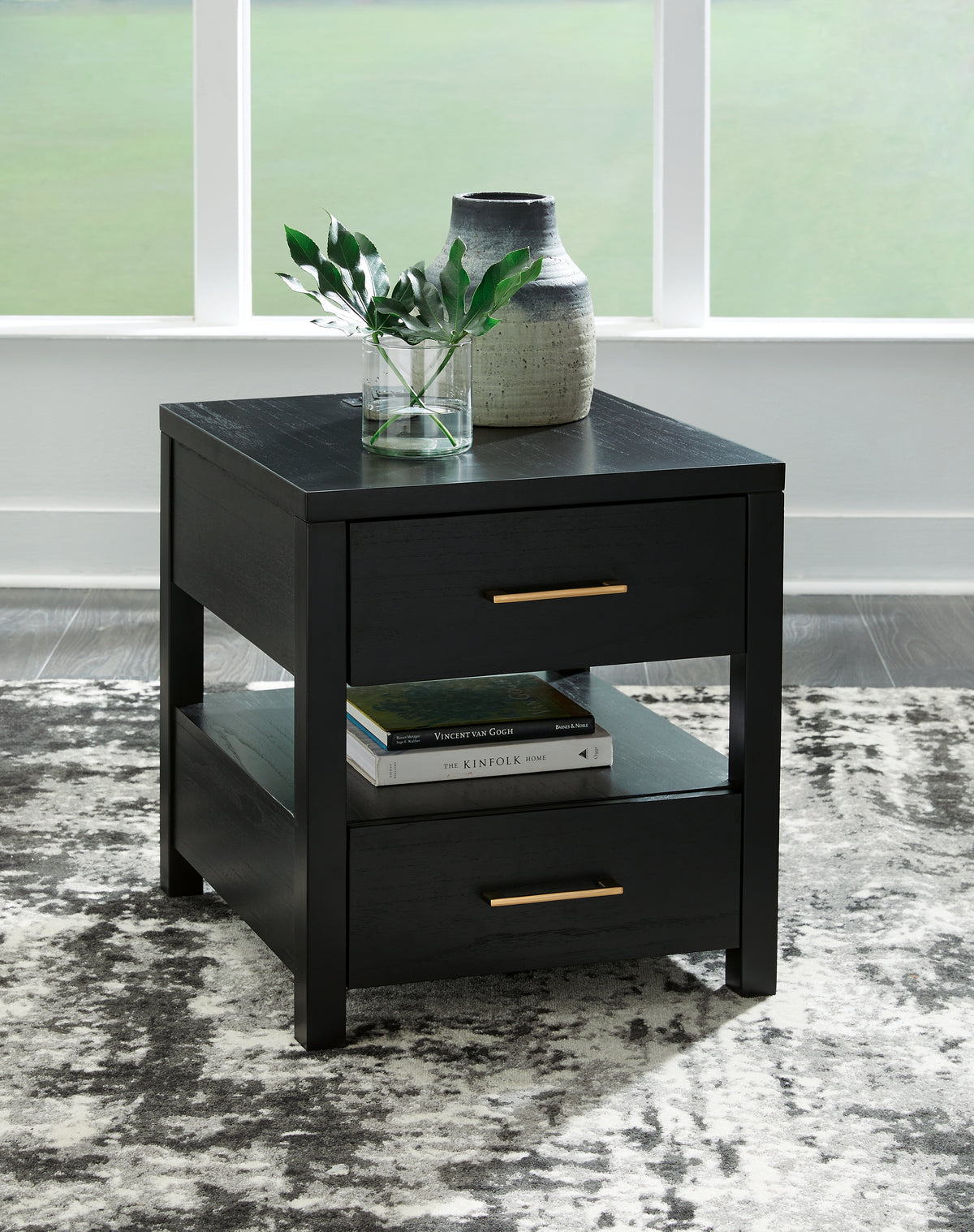 Tampa Furniture Outlet Lutz - Ashley Furniture - Winbardi End Table - Rectangular End Table / Black - T786-3