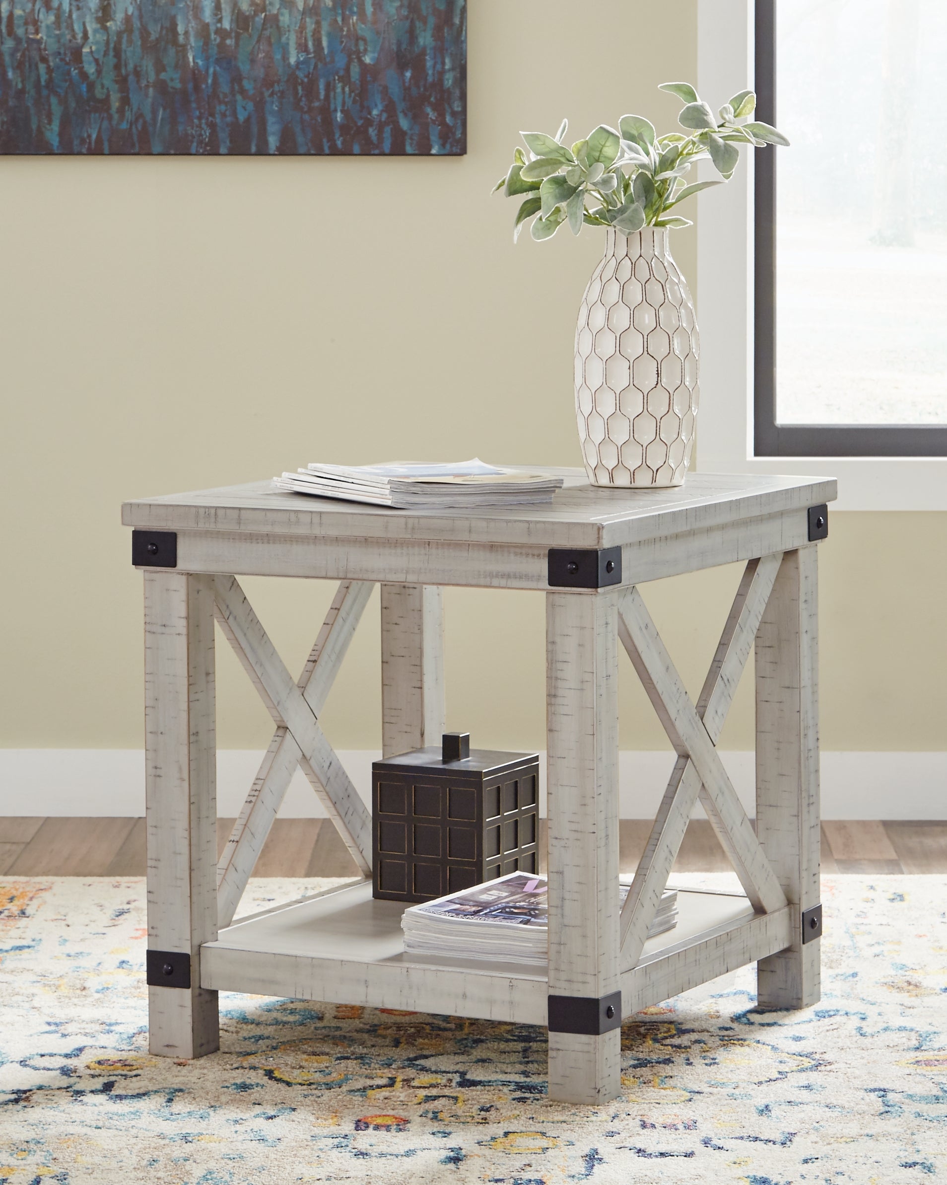 Tampa Furniture Outlet Lutz - Ashley Furniture - Carynhurst End Table - Rectangular End Table / Whitewash - T929-3