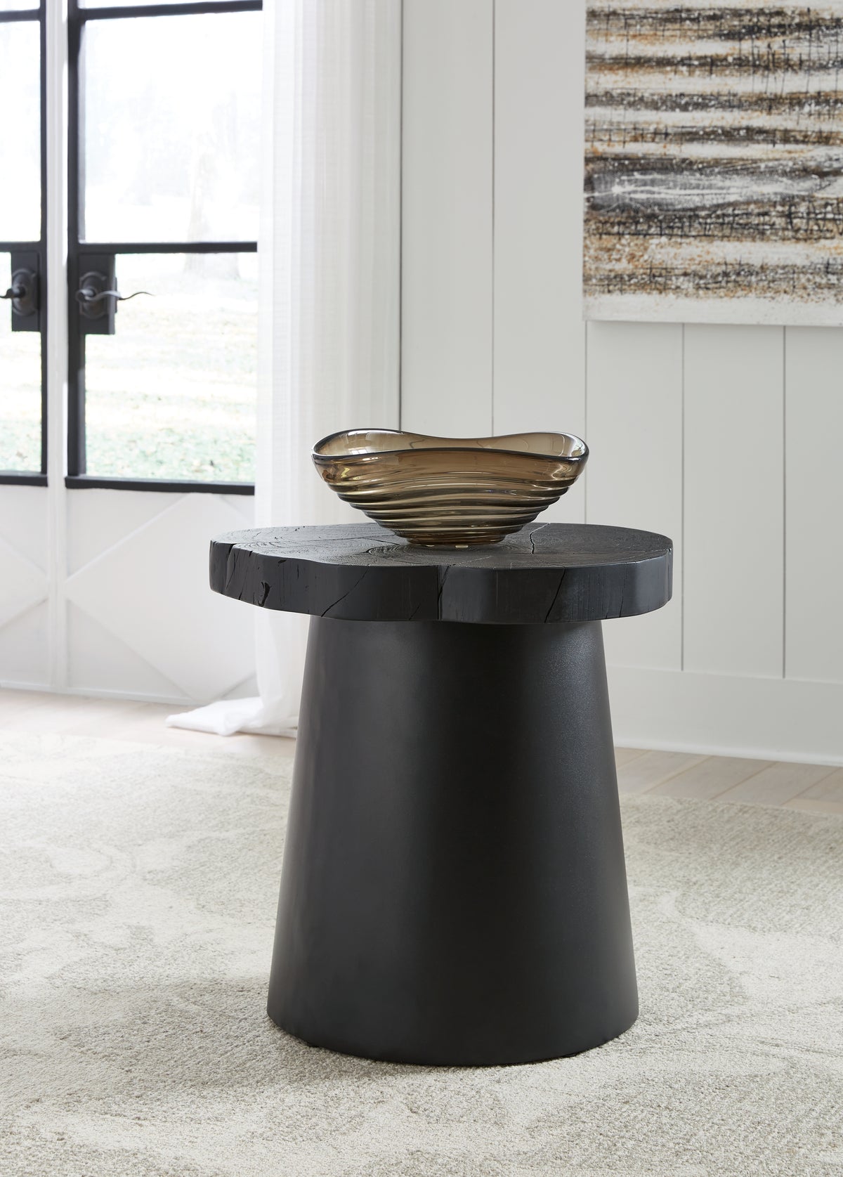 Tampa Furniture Outlet Lutz - Ashley Furniture - Wimbell End Table - Round End Table / Black - T970-6