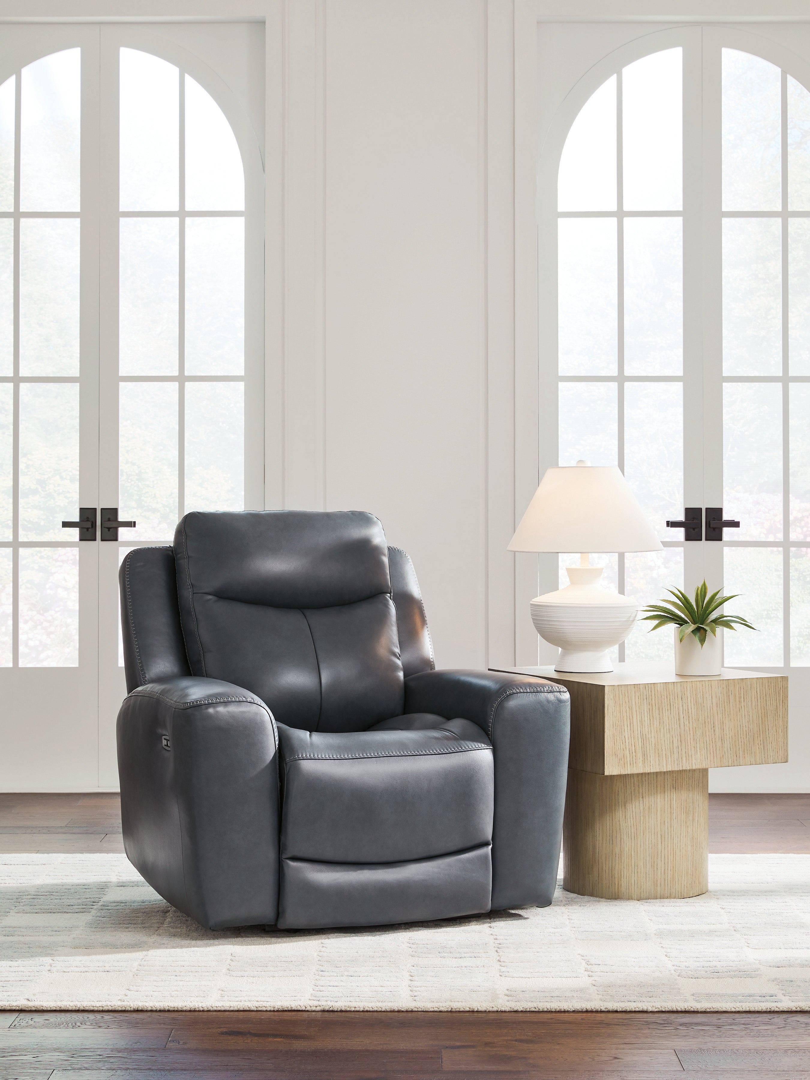 Tampa Furniture Outlet Lutz - Ashley Furniture - Next Move Living Room - PWR Recliner/ADJ Headrest / Admiral - PCU1210013