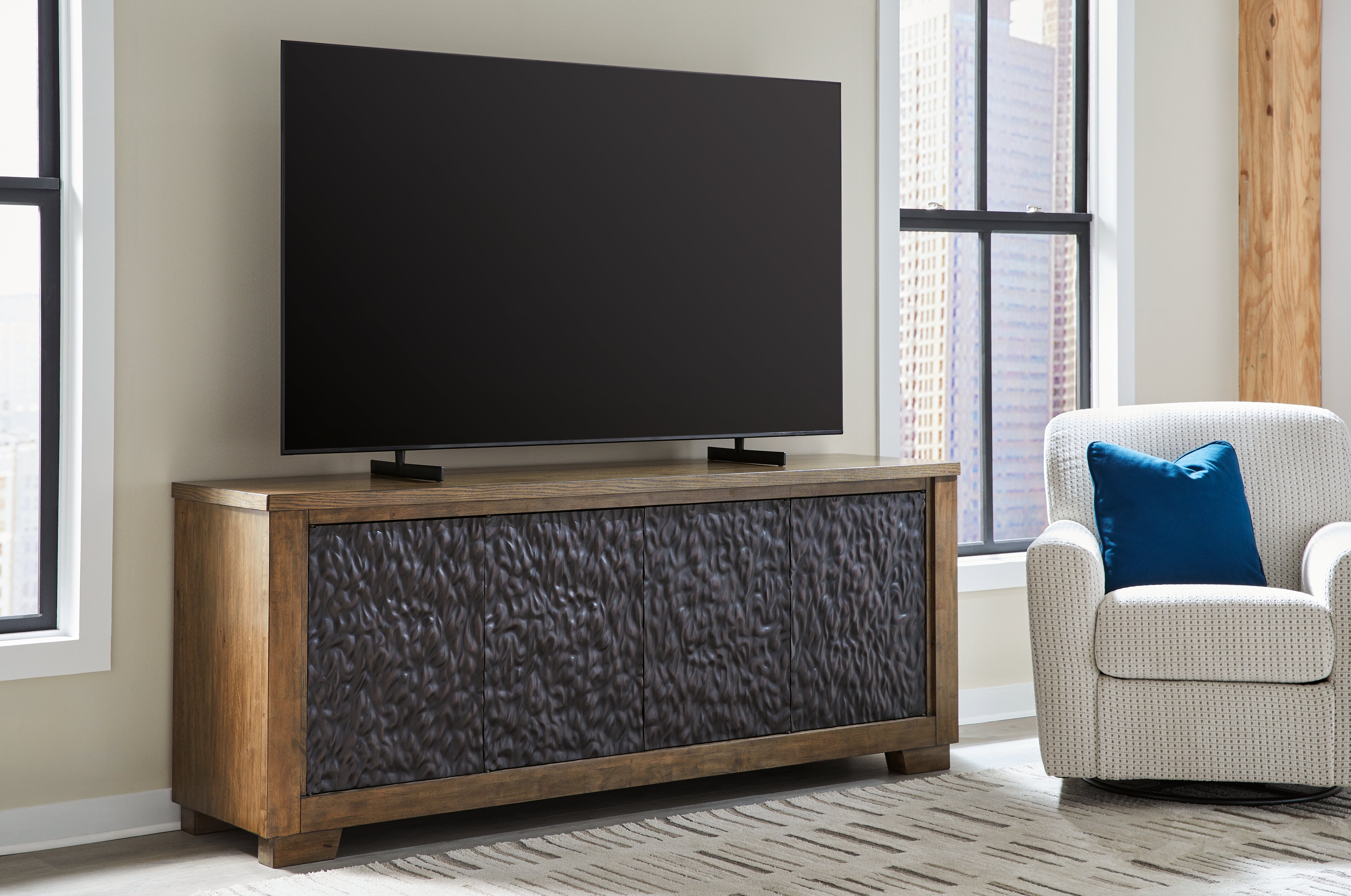 Tampa Furniture Outlet Lutz - Ashley Furniture - Rosswain 80" TV Stand - 80" / Warm Brown - W763-68